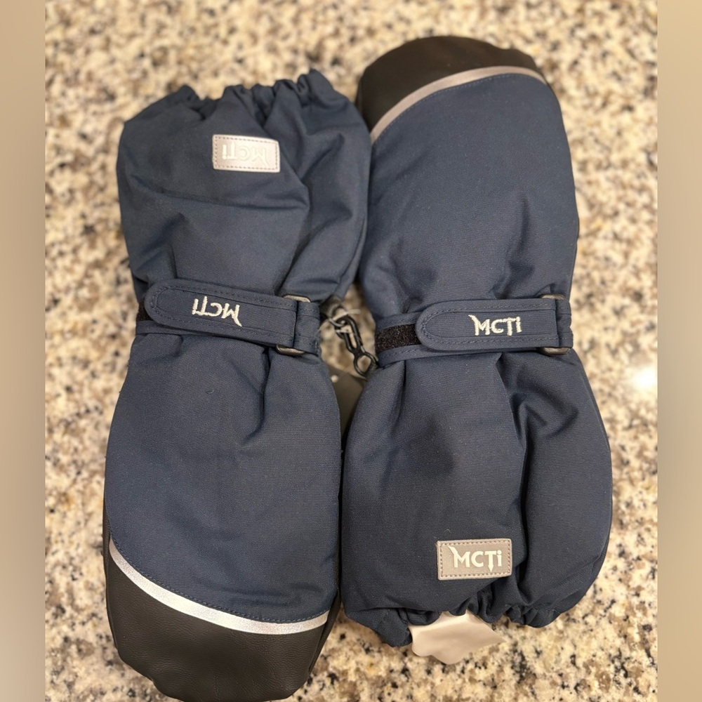 MCTI Teen Navy Ski Snow Winter Mittens Gloves size S Unisex‎